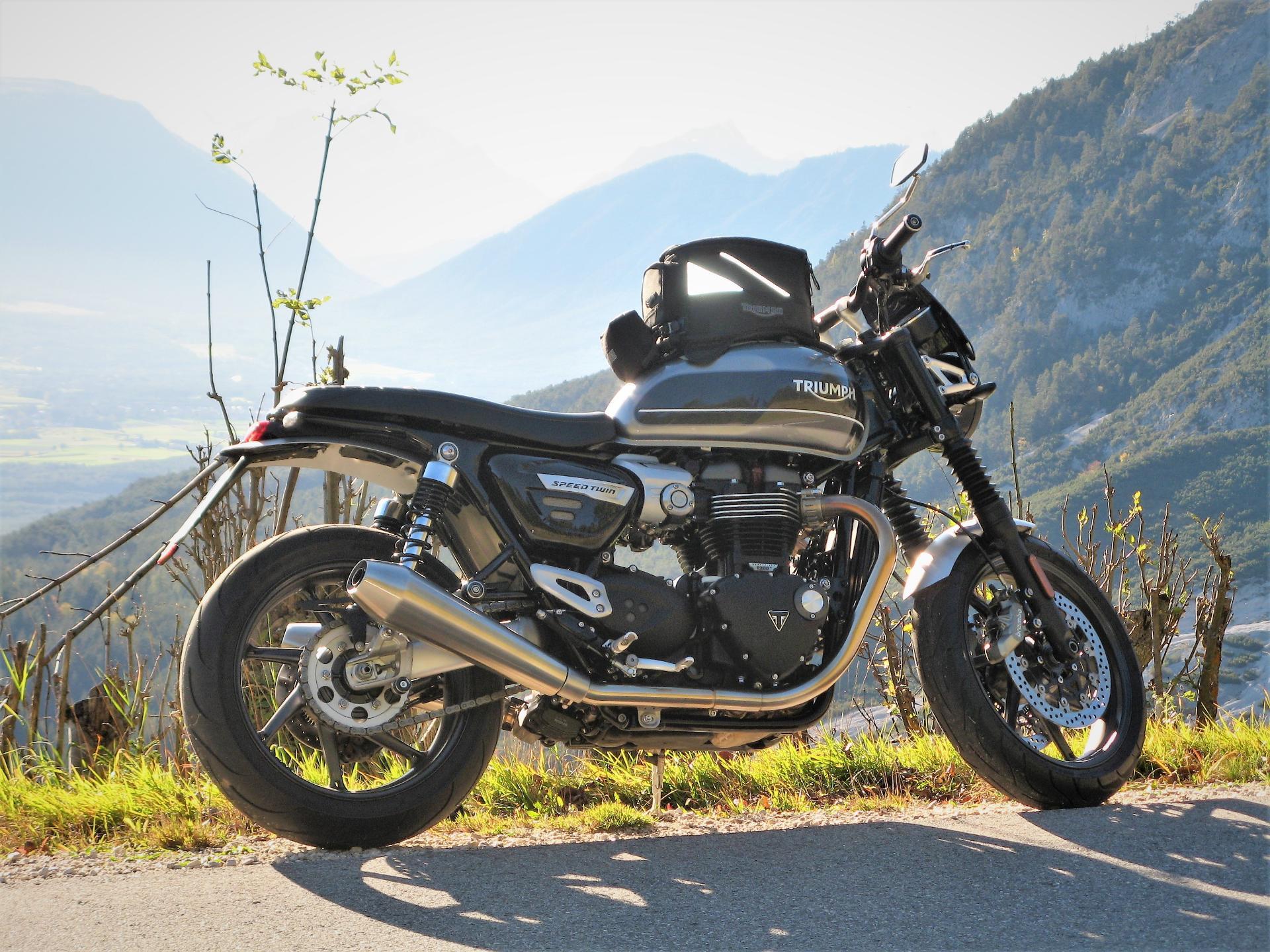 Triumph 1200 Scrambler - Triumph Twins - Tigerhome